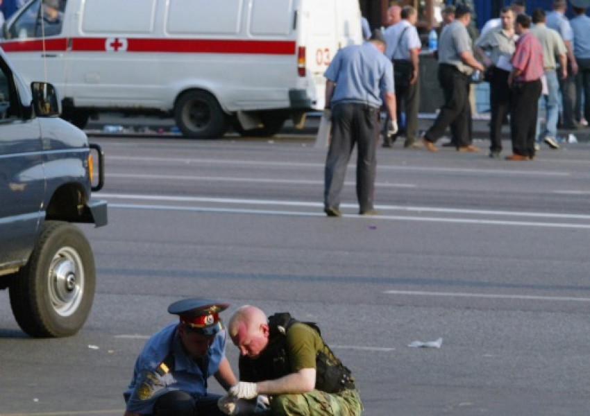 Кола се вряза в пешеходци в Сочи, има загинали